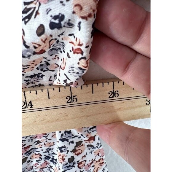 Women's Shein Plus Size 3X Floral Top Flutter Sleeve Work Wear - Picture 4 of 5